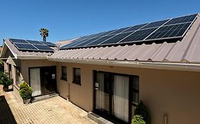 Metime Guesthouse & Self Catering